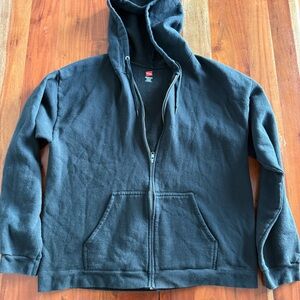 🦊 Hanes Black Fleece Hoodie